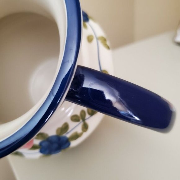 TABLETOPS Gallery Nicolette White Blue Floral Ceramic 9” PITCHER Berries on Vine - Picture 8 of 10